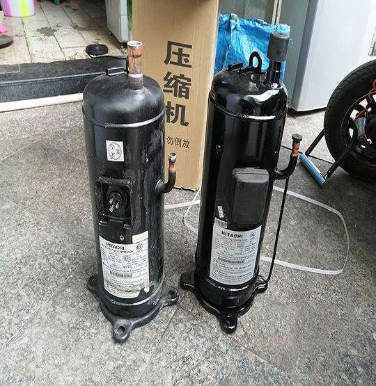 和林格尔中央空调压缩机的更换维修